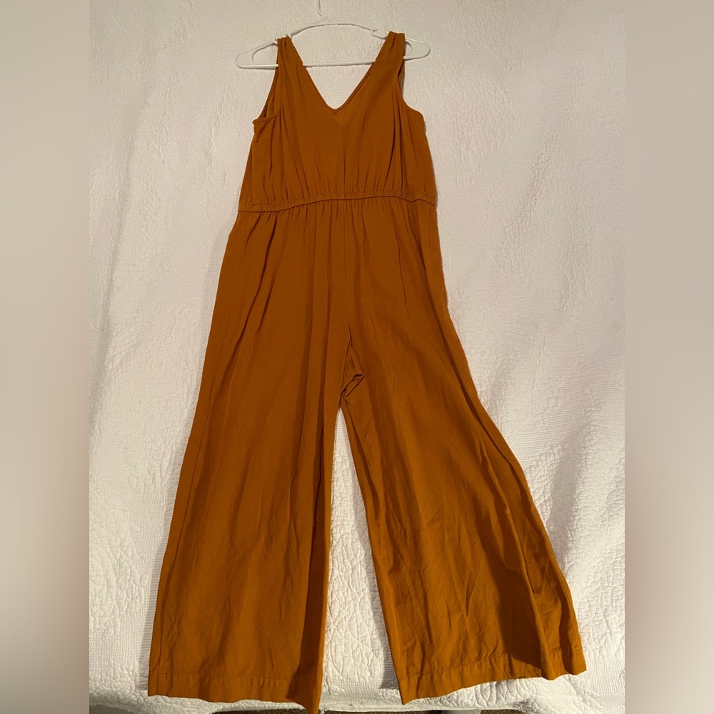 Mustard colored jumper